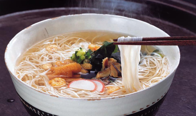 手延べ葛そうめん　¥500〜